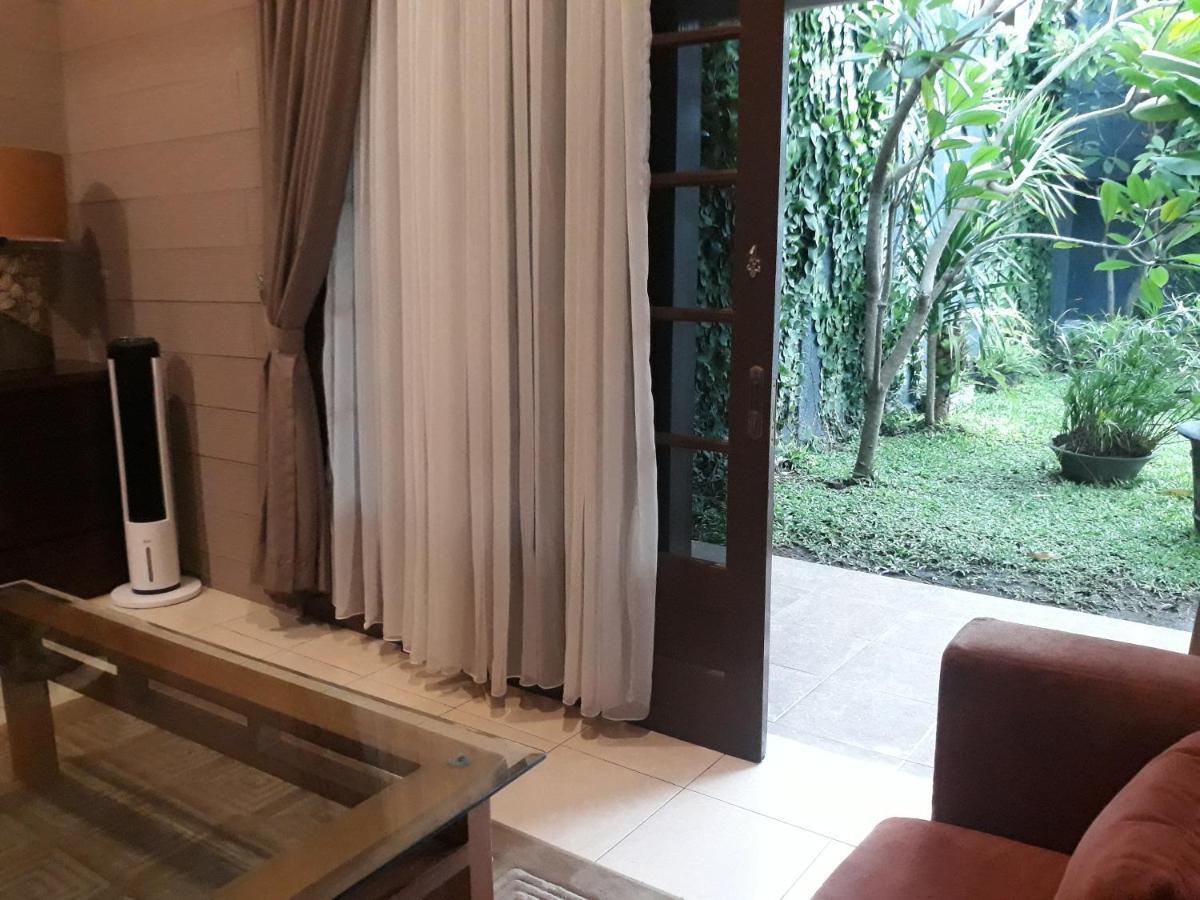 Alsalam Syariah Guesthouse Solo Exteriör bild