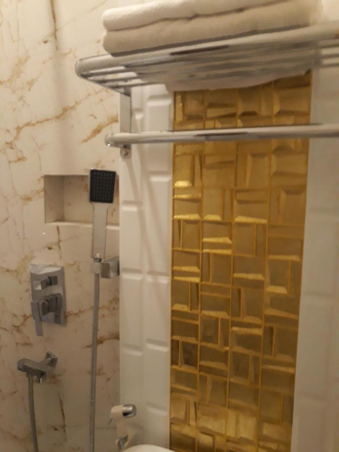 Alsalam Syariah Guesthouse Solo Exteriör bild