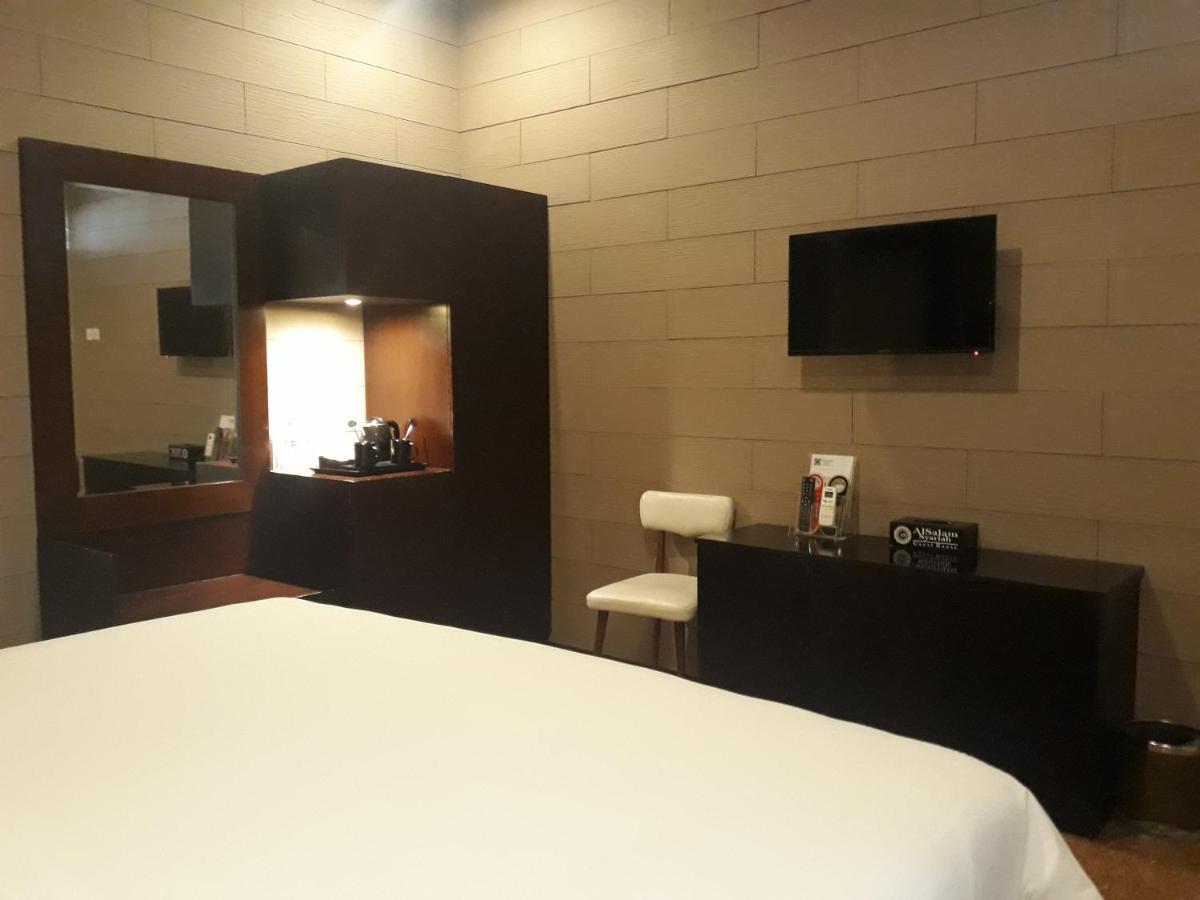 Alsalam Syariah Guesthouse Solo Exteriör bild